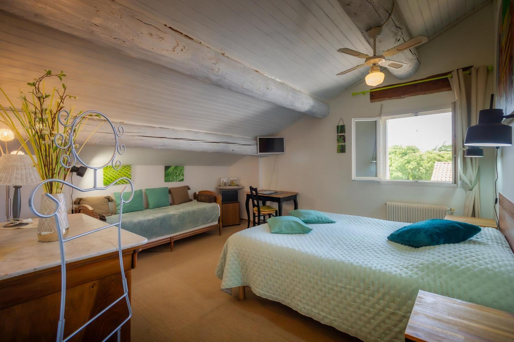 Logis Auberge De Tavel מראה חיצוני תמונה