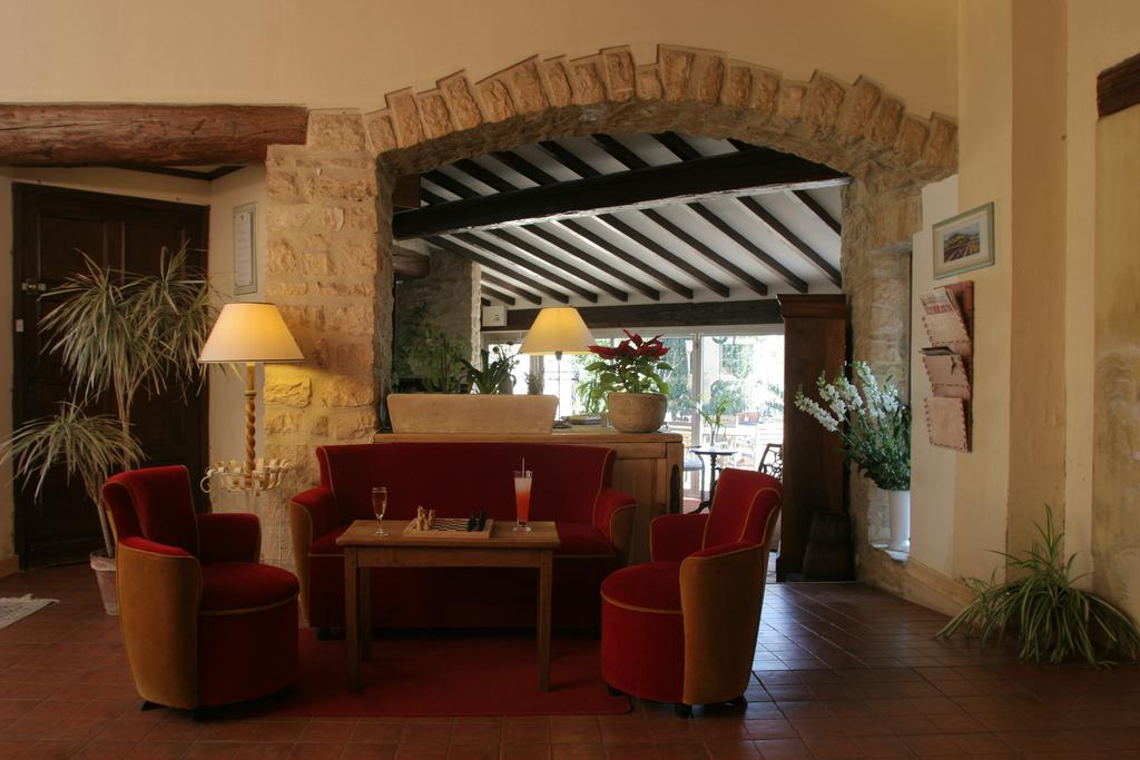 Logis Auberge De Tavel מראה חיצוני תמונה