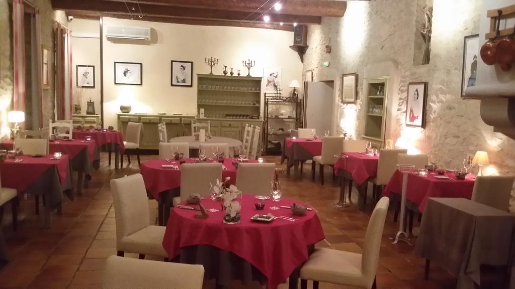 Logis Auberge De Tavel מראה חיצוני תמונה